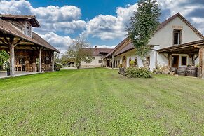 Family Friendly France's Lair