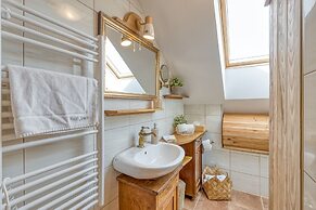 Family Friendly France's Lair