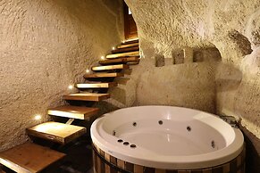 Sarnich Cave Suites