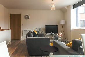 Inviting 2-bed Apartment in Derby, UK