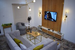 Stunning 1-bed Apartment in Lekki Phase 1
