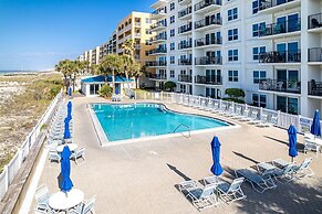 Sea Oats 606 is a Gorgeous Gulf Front 3 BR - with Free Beach Service f