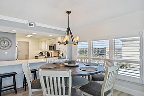Sea Oats 606 is a Gorgeous Gulf Front 3 BR - with Free Beach Service f