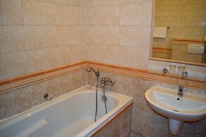 Renesance Krásná Královna