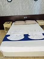 MORAY DUKA BEACH HOTEL