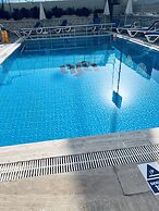 MORAY DUKA BEACH HOTEL