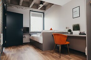 Quarter by Warren Collection