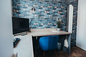 Quarter by Warren Collection