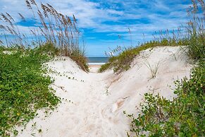 Golden Mile Beach Retreat