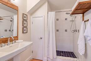 Golden Mile Beach Retreat