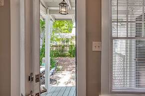 Happy Bungalow