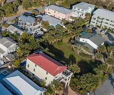 Seascape Family Beach Retreat