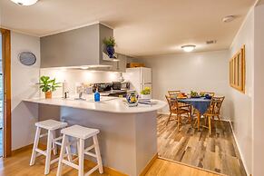 Sunset Canal Cottage