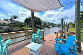 Sunset Canal Cottage