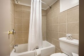 Red Carpet Inn Edison