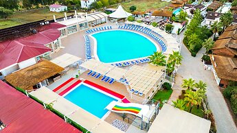 Sahra Su Holiday Village & SPA