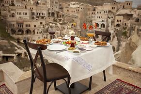 Narcissos Cave Hotel