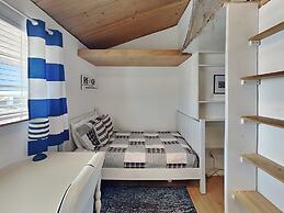 4513brnclodgesinh - Barnacle Lodge