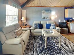 4513brnclodgesinh - Barnacle Lodge