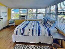 4513brnclodgesinh - Barnacle Lodge