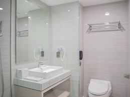 Platinum Hotel Tunjungan Surabaya