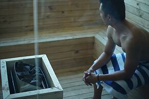 Platinum Hotel Tunjungan Surabaya