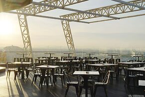 Platinum Hotel Tunjungan Surabaya