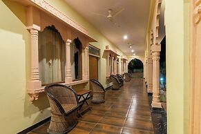 Jungle Cave Resort