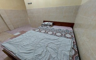 HOTEL PARANGTRITIS WIDODO TUSTIYANI