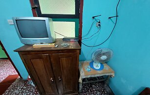 HOTEL PARANGTRITIS WIDODO TUSTIYANI