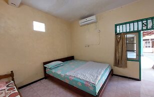 HOTEL PARANGTRITIS WIDODO TUSTIYANI