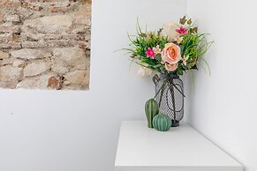 AYZ Silvela - Auto check-in property