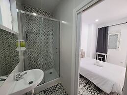 AYZ Silvela - Auto check-in property