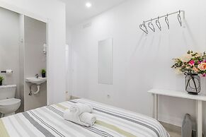 AYZ Silvela - Auto check-in property