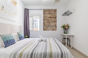 AYZ Silvela - Auto check-in property