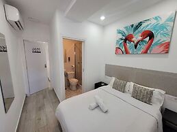 AYZ Silvela - Auto check-in property