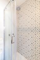 AYZ Silvela - Auto check-in property