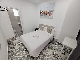 AYZ Silvela - Auto check-in property