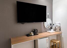 Brown Dot Hotel Eurwangri