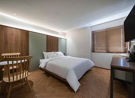 Brown Dot Hotel Eurwangri