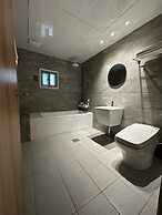 Brown Dot Hotel Eurwangri