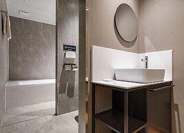 Brown Dot Hotel Eurwangri