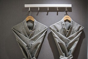 Brown Dot Hotel Eurwangri