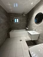 Brown Dot Hotel Eurwangri