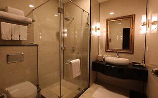 Montrose Golf Resort & Spa