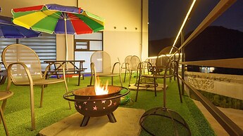 Gapyeong Bereuso Firstige Party Poolvill