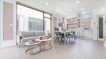 Gapyeong Bereuso Firstige Party Poolvill