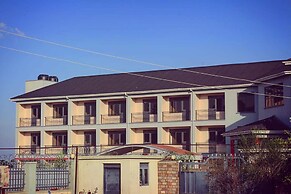 Galaxy Country Club & Hotel