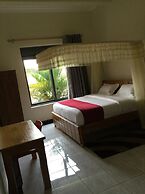 Galaxy Country Club & Hotel
