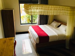 Galaxy Country Club & Hotel